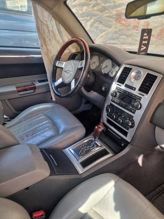Crysler 300c benzina