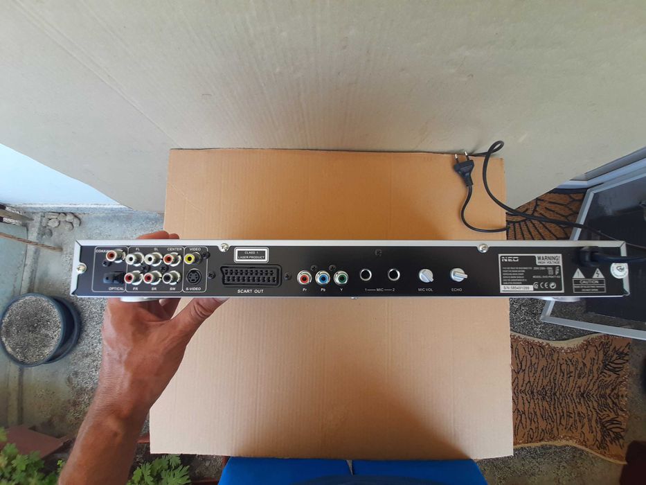 DVD плейър NEO дискове видео касети