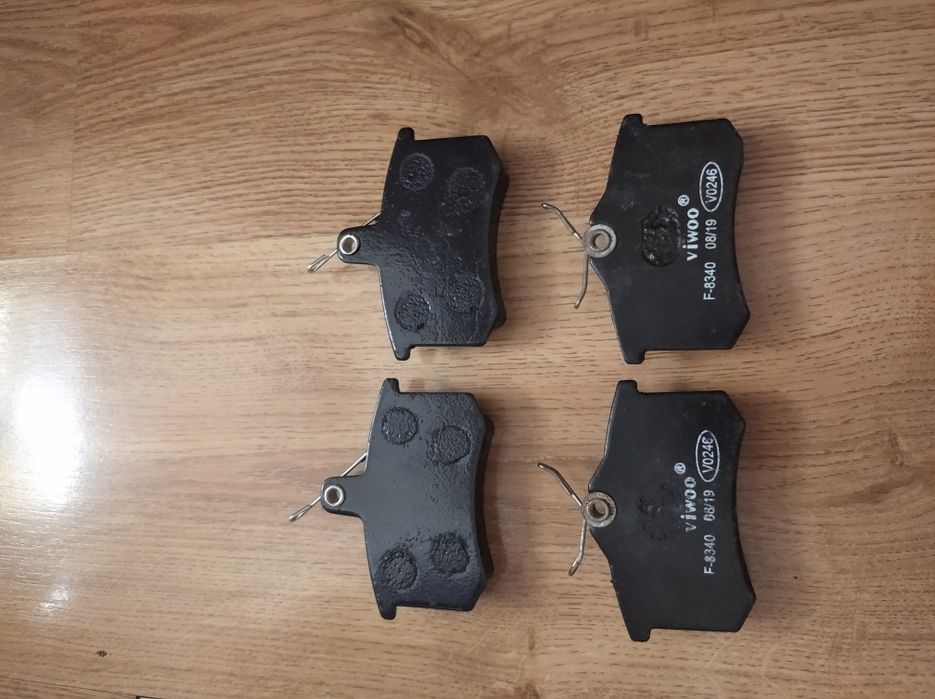Тормозные колодки Ауди 80 б4