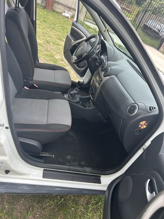 Vand dacia duster