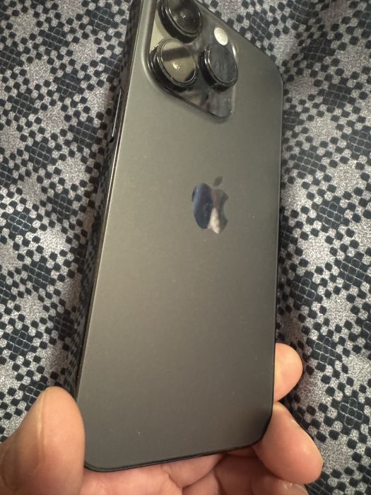iPhone 14 pro black