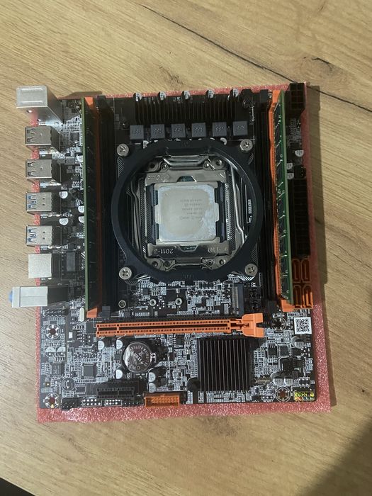Продам комплект мать+проц+озу
