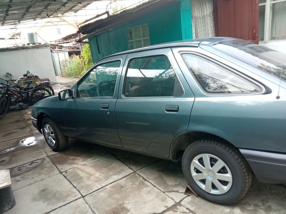 Продам машину  состояние сел поехал