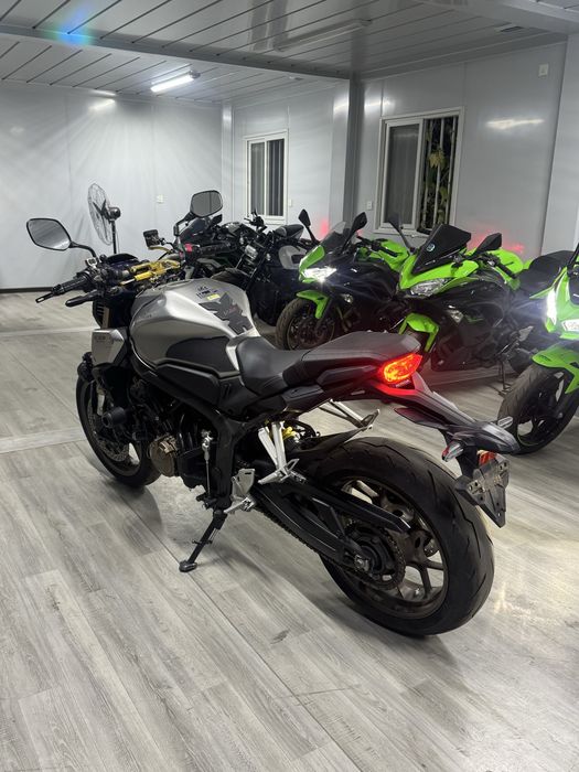 Honda cb 650r 2021