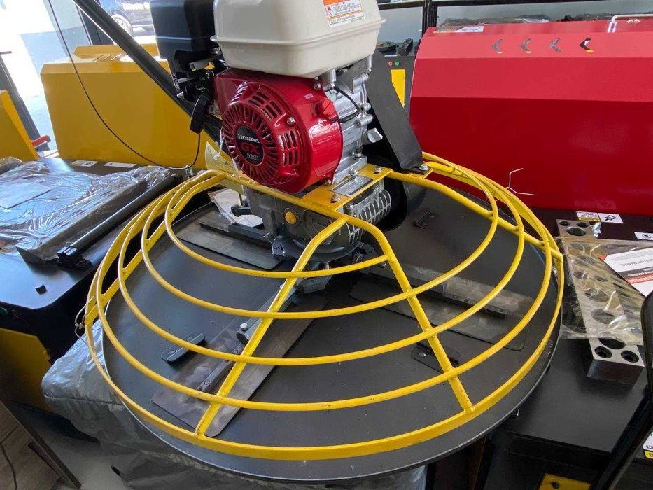 Затирочная машина (вертолет) для бетона HONDA DMR1000