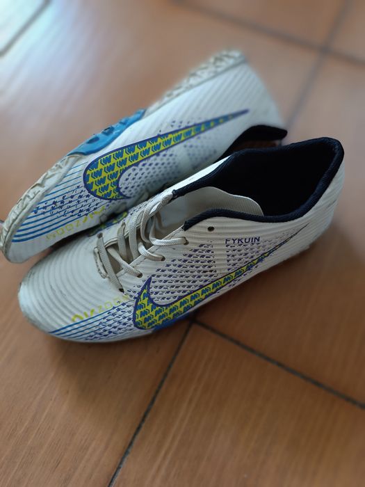 Бутсы футбольные (детские)