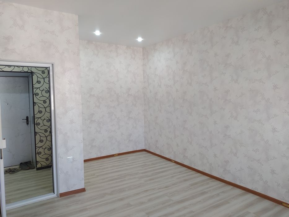 Продаётся 1х комнатная квартира в 5-Б мкр.  A. Jomiy da 1x kvartira