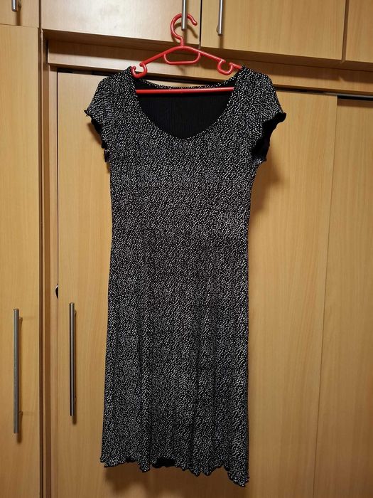 Rochie dama marimea XS, marca Colins noua