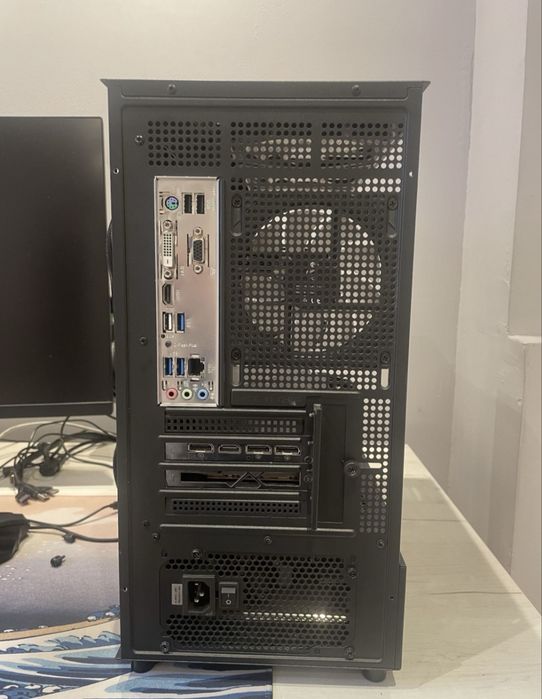 Calculator de vanzare in stare exceptionala.