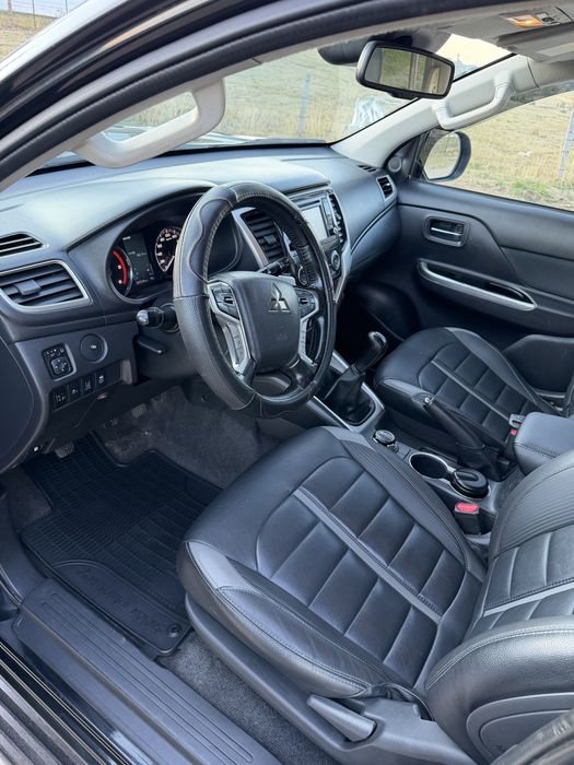 Mitsubishi L200 2020