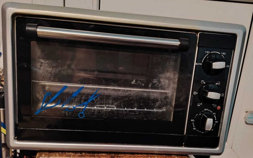Sterilizator cosmetice