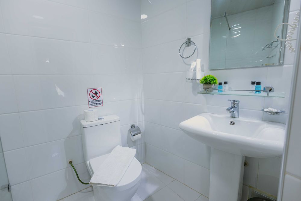 Mehmonhona (CIty Hotel)