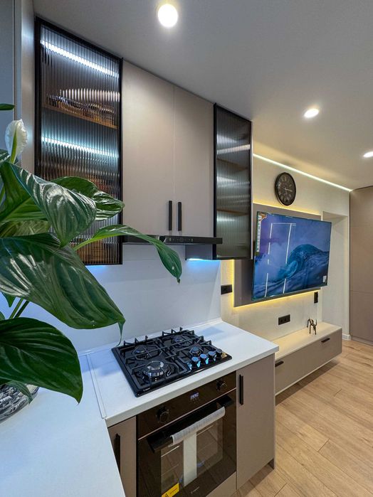 Метро Космонавтов 2 ком 30м² новый ремонт кирпичный дом