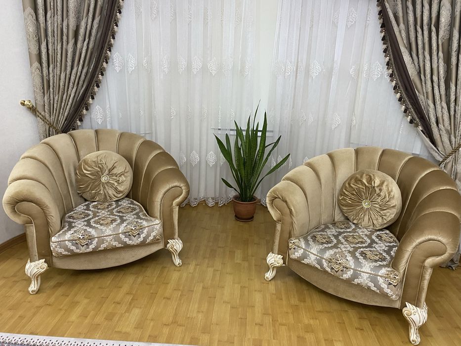 Диван с 2 креслами