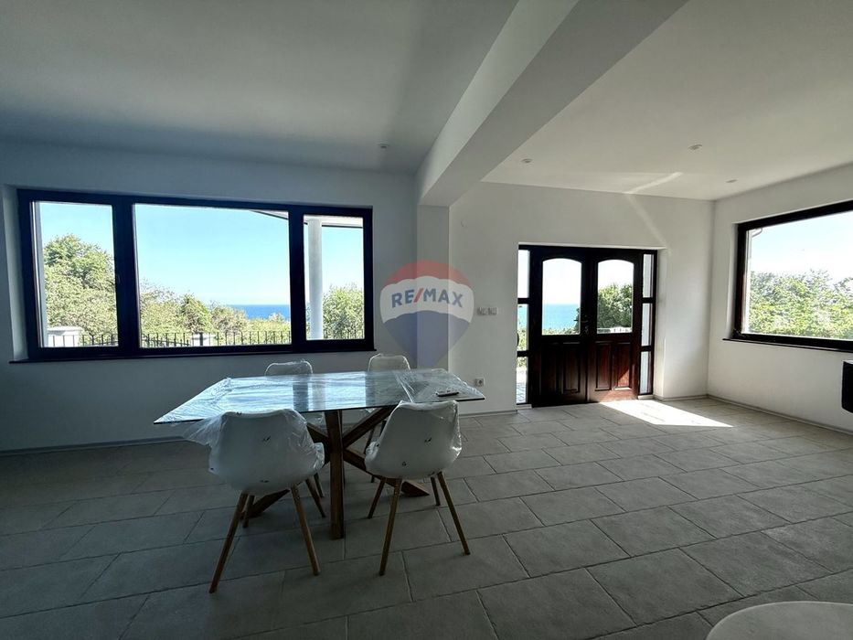 Продава се Къща в Балчик - 160 кв.м за 1656 €/кв.м - Снимка #1