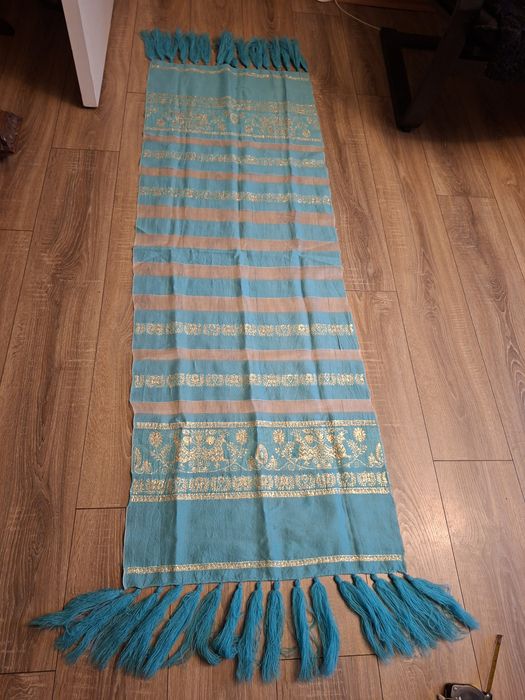 Sal indian turquoise cu auriu