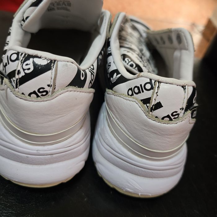 Adidasi dama marca adidas