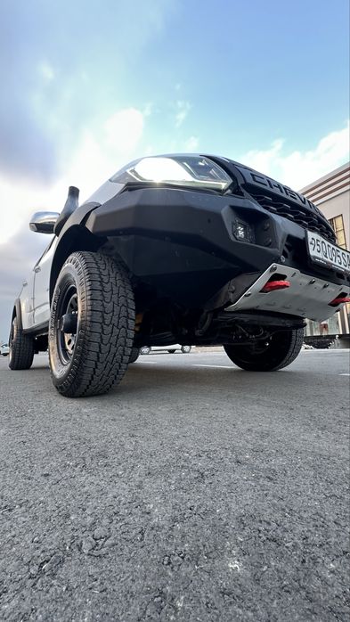Traiblezer offroad full sotiladi