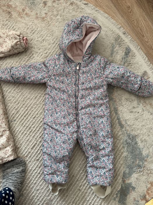 Продам детские вещи