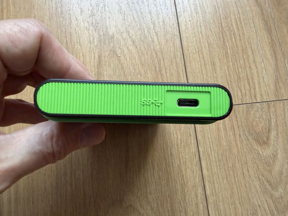 Външен диск Transcend 2 TB USB-C (2 терабайта, USB-C конекторът!)