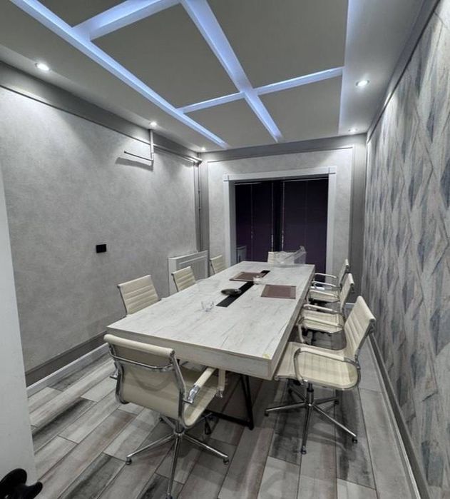 Метро Айбек 1 этаж 4х ком 110м2 Парковка есть