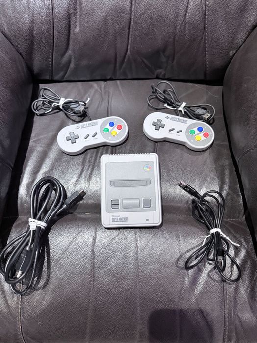 Super Nintendo Entertainment System (SNES)Mini – Готова за игра
