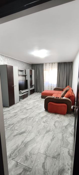 Închiriez apartament cu 2 camere decomandat ,etaj 1/4 , mobilat și utilat . Zona ic frimu lângă biserica Sf Mina