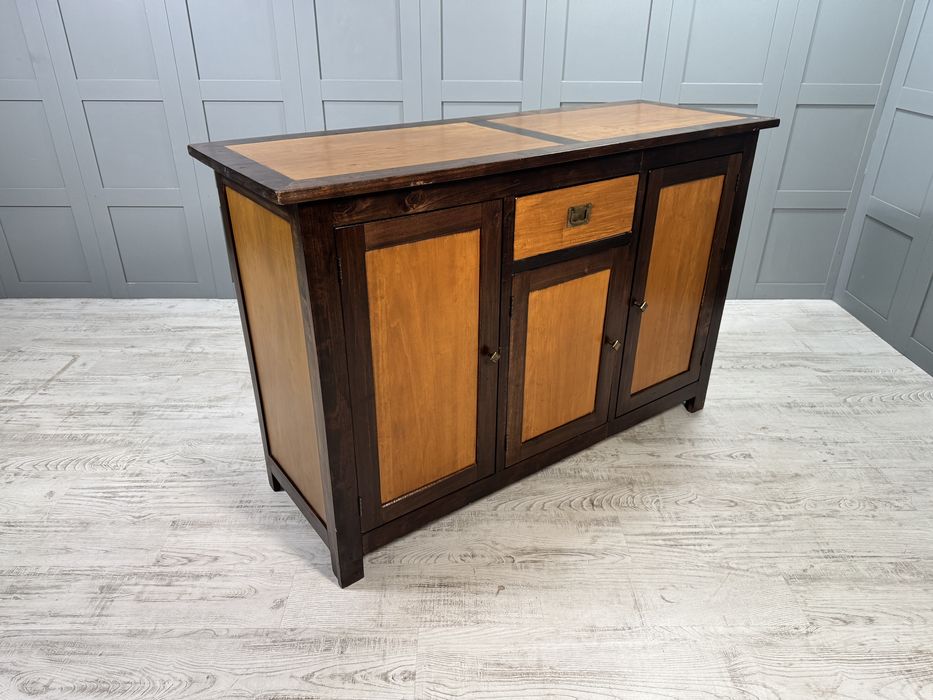 Рустикален бюфет масив Н169