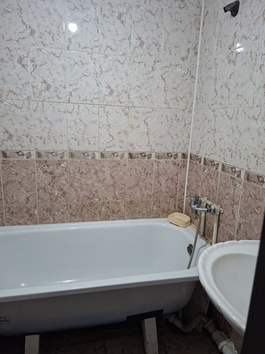 Сдам 1 ком квартиру посуточно