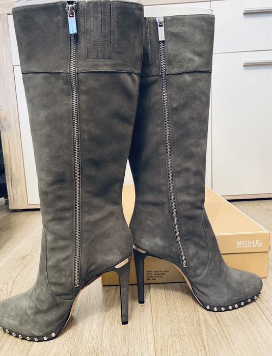 Vând cizme piele noi MICHAEL KORS 40
