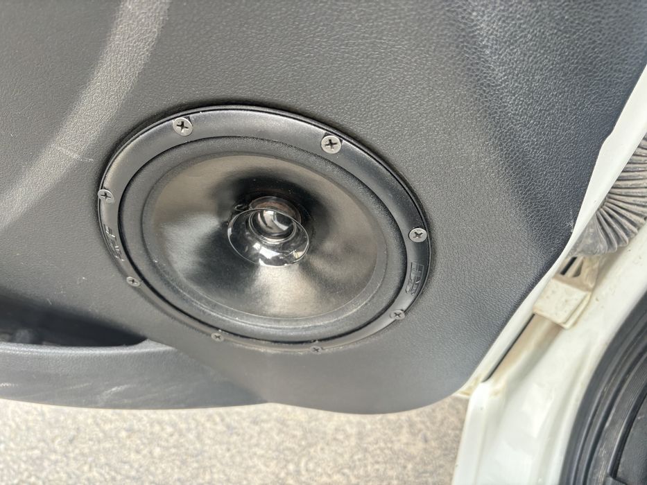 Калонка дл ауди 16 размер