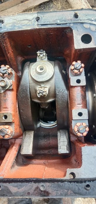 Zapchasti na ЯАЗ 204