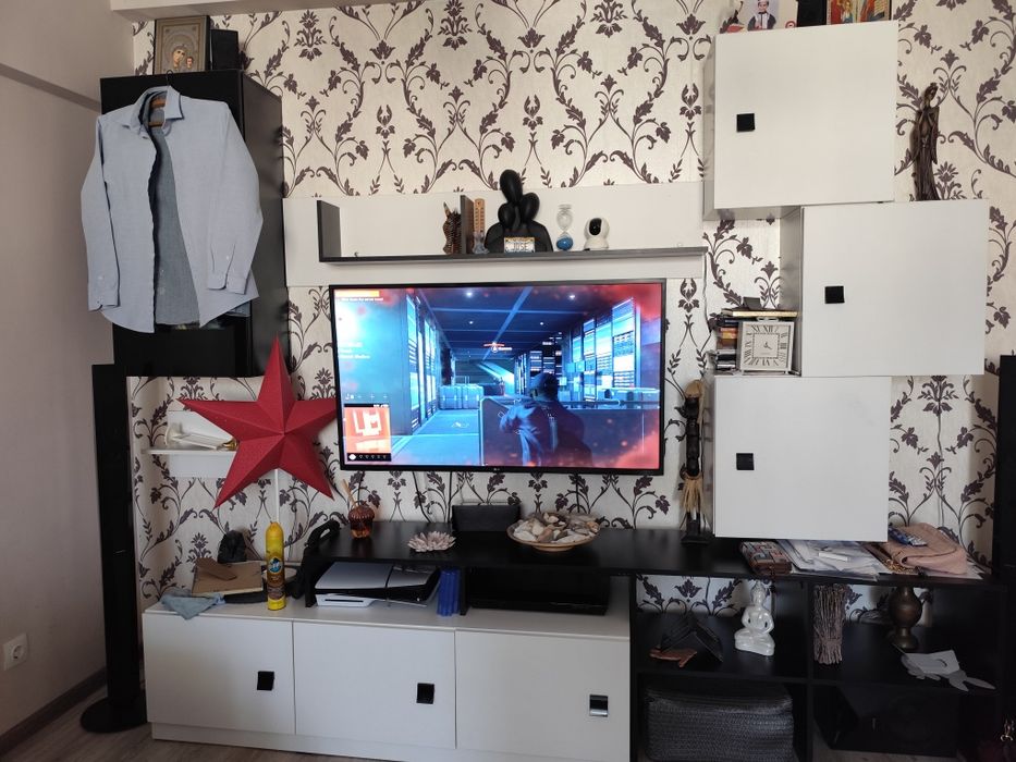 Vând mobilier living /sufragerie