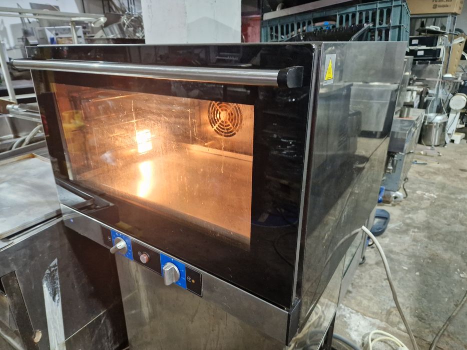 Cuptor electric pizza la 380v, 4+4 pizza, Cuptor convectie gastronomie