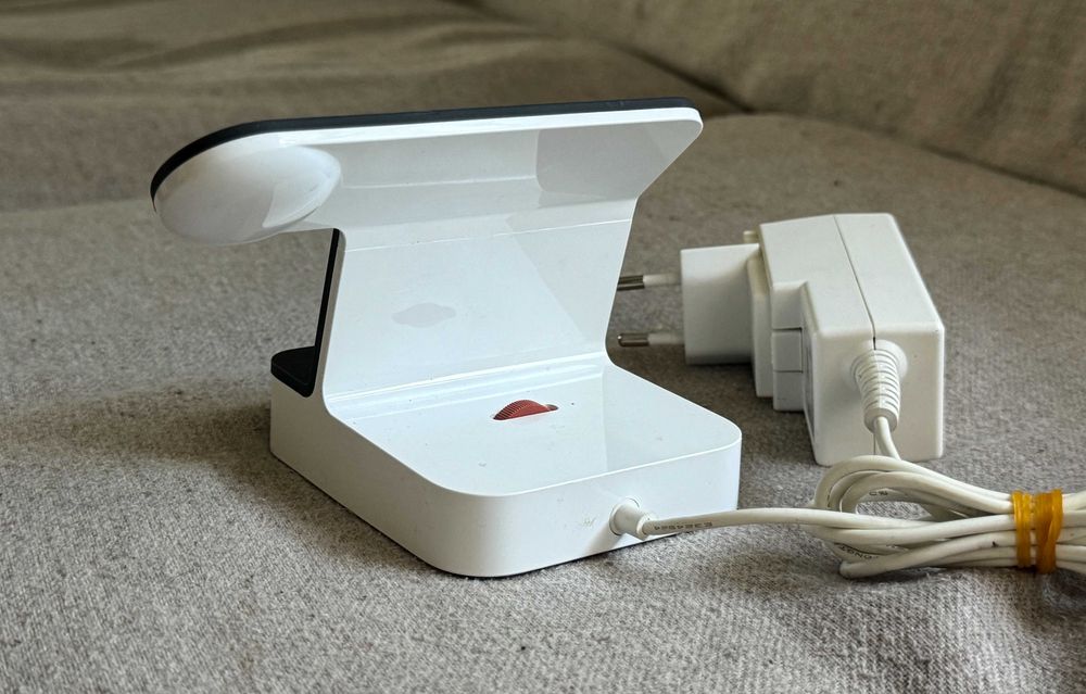 Stație încărcare Belkin PowerHouse F8J237 iPhone și Apple Watch