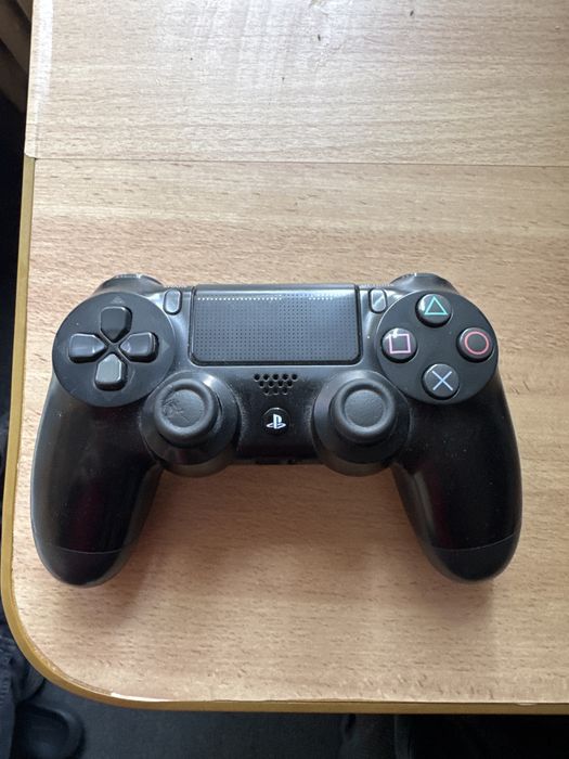 Controller PS4 utilizat