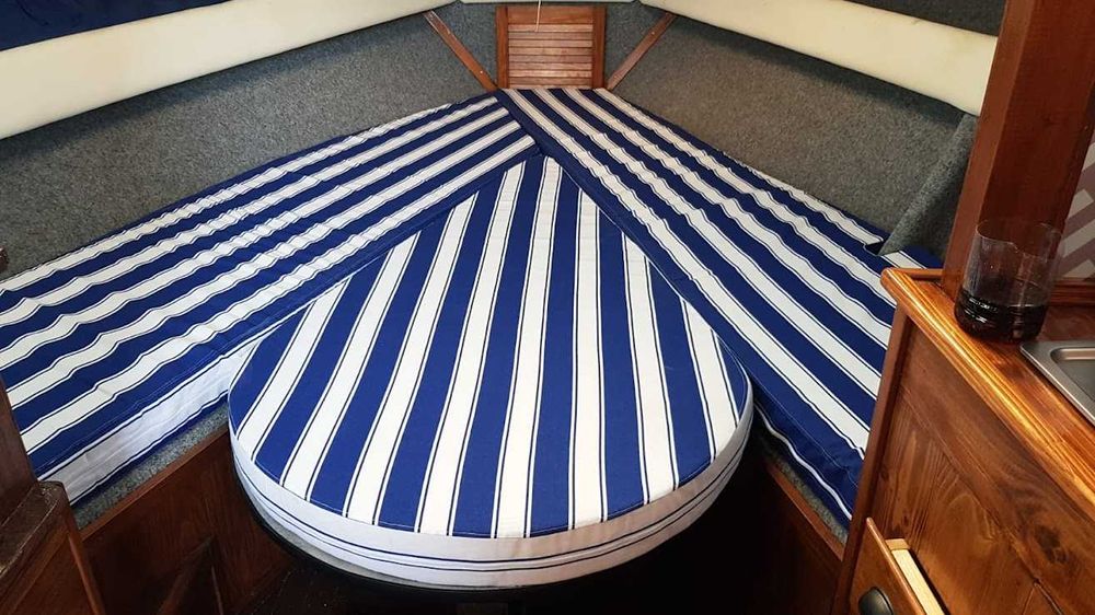 salupa barca yacht bayliner conquest 3250