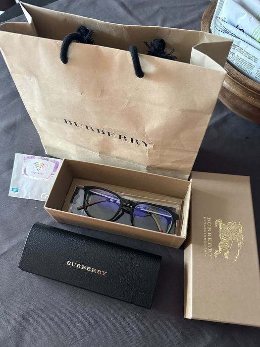 Vand rame ochelari Burberry barbati
