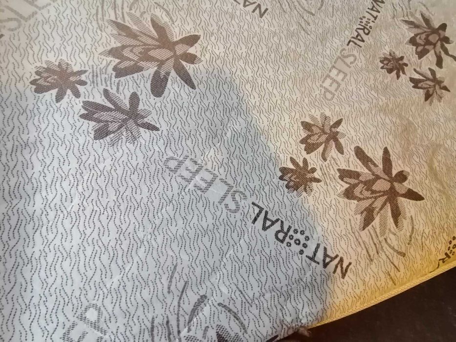 Еднолицев матрак с пружини тип "Бонел", с размер 114/190 см.