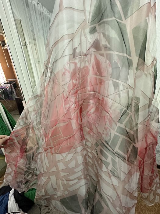 Нарядное вечернее платье