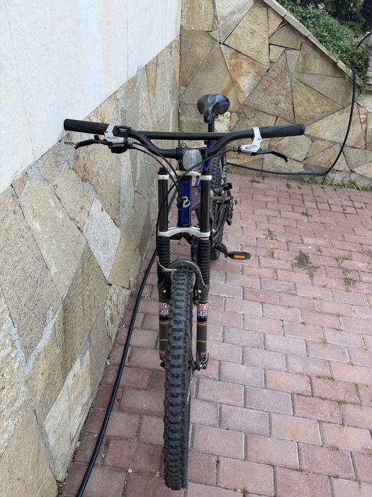 Trek Glide Full Suspension – RockShox Judy XL C – Fox Vanilla X – Shimano Deore