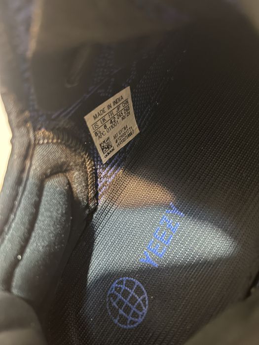 Yeezy 350 V2 Dazzling blue