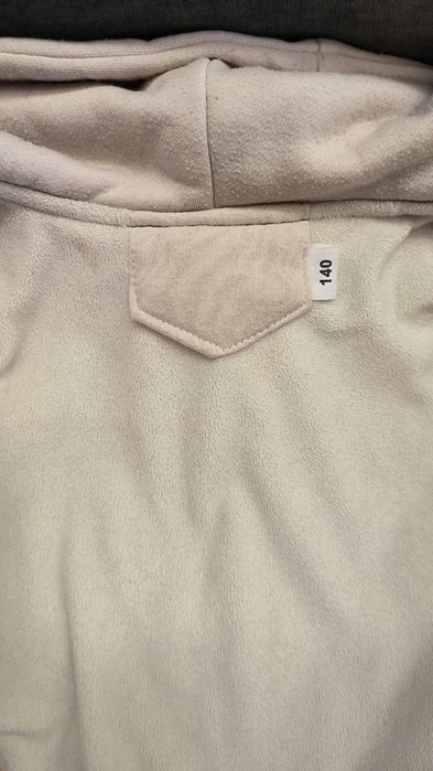 Продаются детская куртка и сапоги