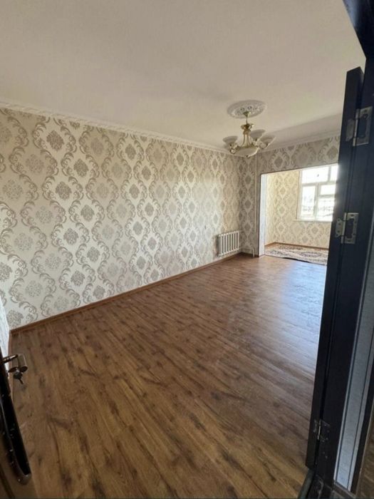 СРОЧНО! 2 хоналик квартира сотилади