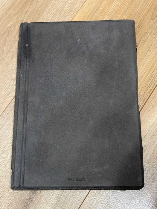 Microsoft Surface Pro 5 i5-7300U/8RAM/256SSD/Intel HD 620/QHD Touch