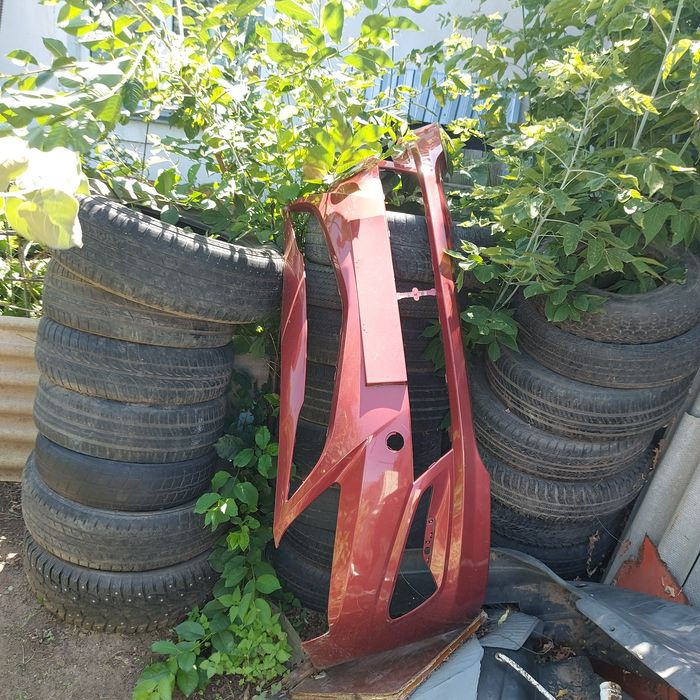 Передний бампер huyndai accent.  Solaris