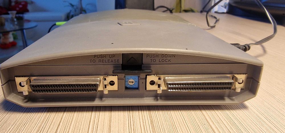 Ретро CD плейър и външно CD-ROM устройство Media Vision ReNo – работещо