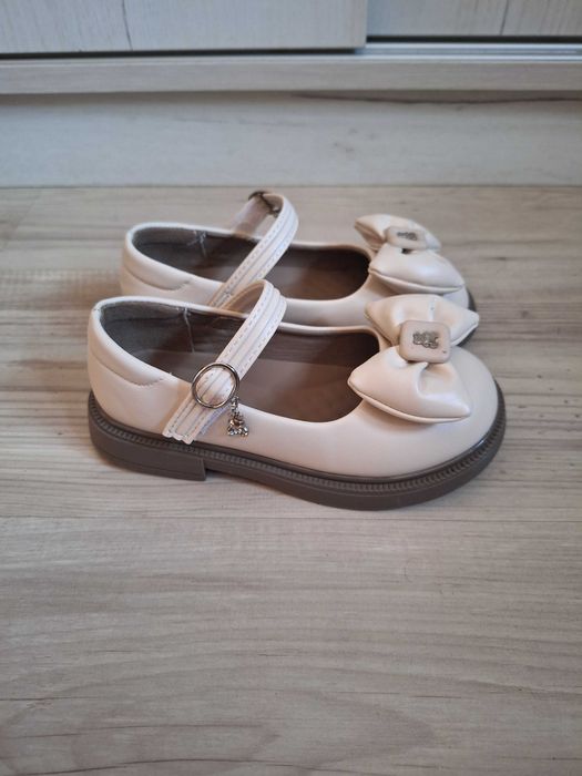 Детски сандали за момиче