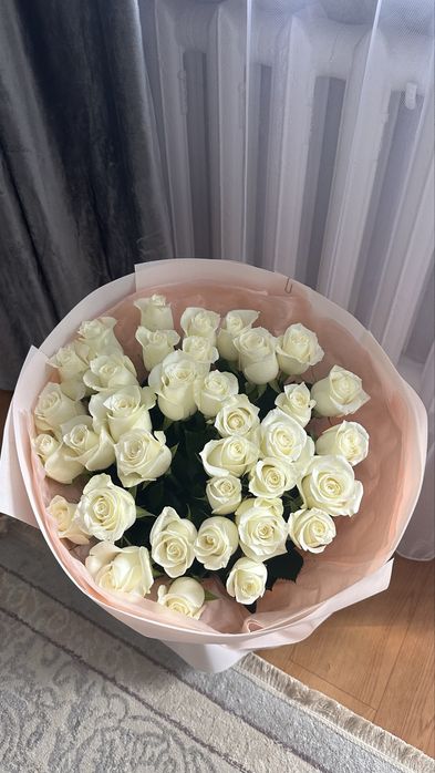 белые розы 30-35 шт!!