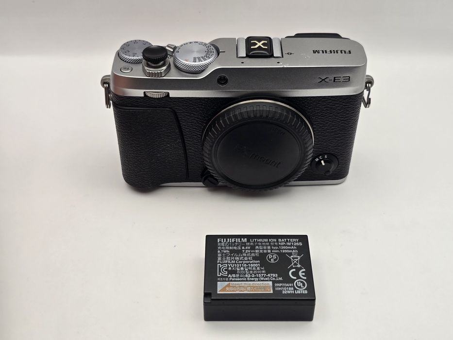 Body Fujifilm X-E3 (Silver) – Montură Fuji X